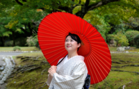 和傘をさす時に感じる、和の心
